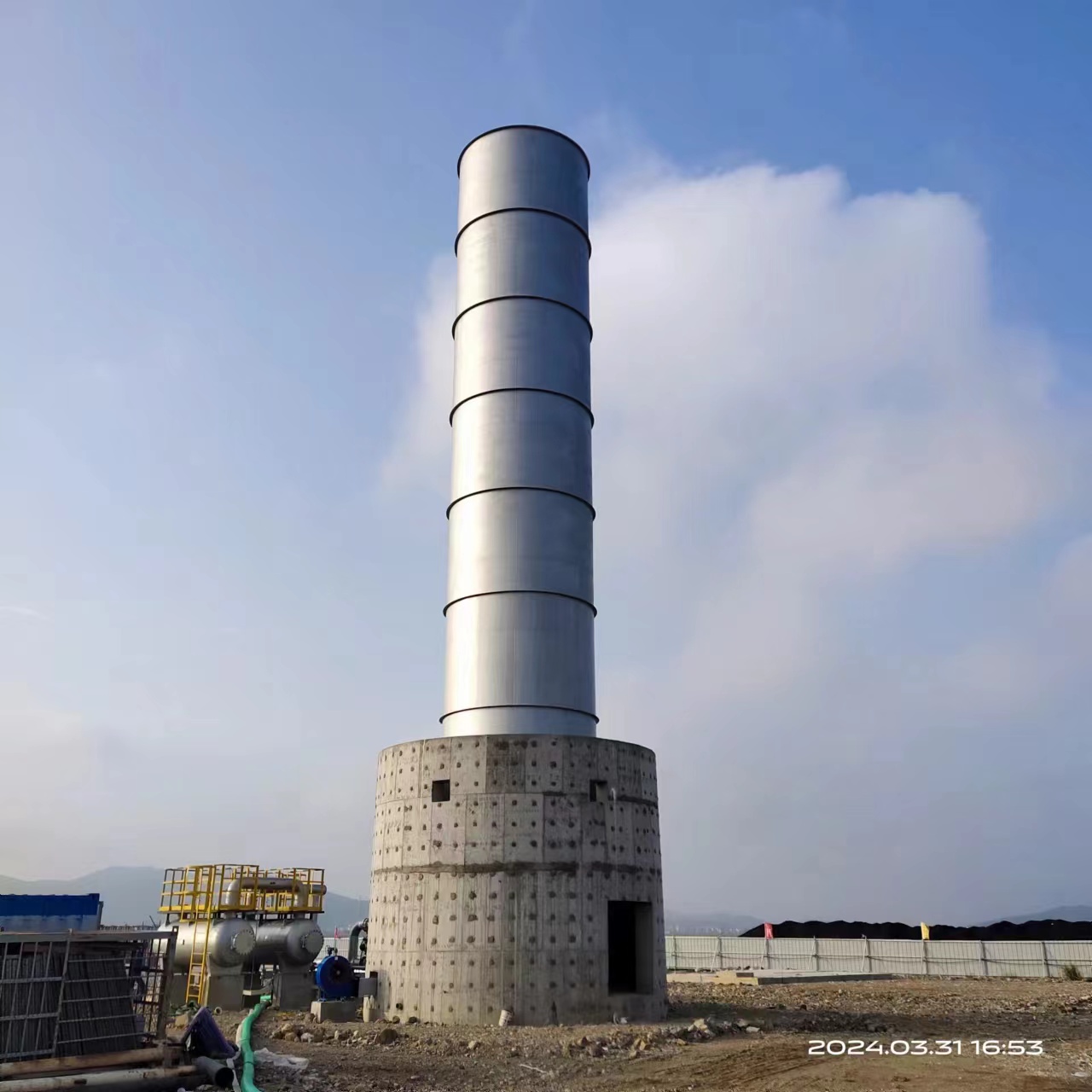 山东泽轩地面封闭式火炬解决方案引领行业未来